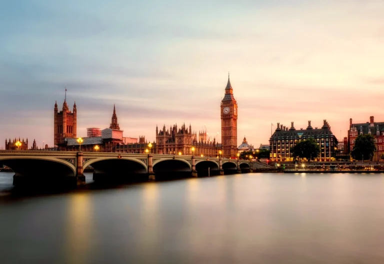 9 Reasons Why You Should Study in the United Kingdom